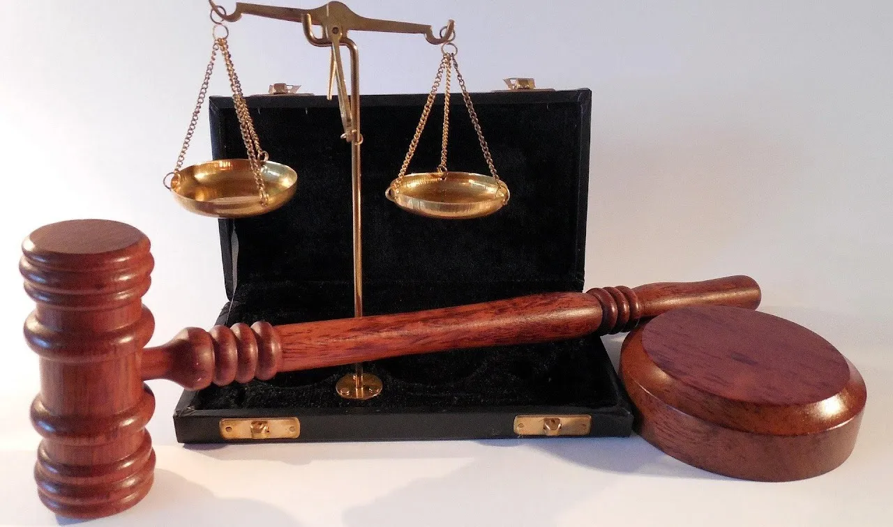 LEGAL PUBLICATIONS